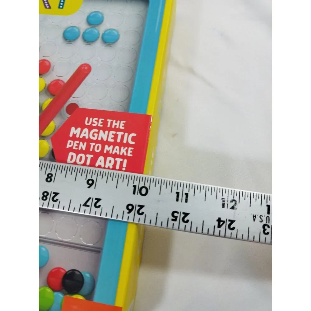 Magnetic Dot Art By Chuckle & Roar 50 Activities on 25 cards Sealed New Ages 3+